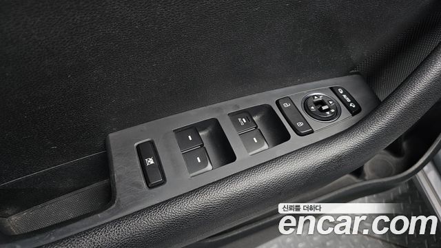 Hyundai Sonata (LF) LPI Modern 2015 — фото 17