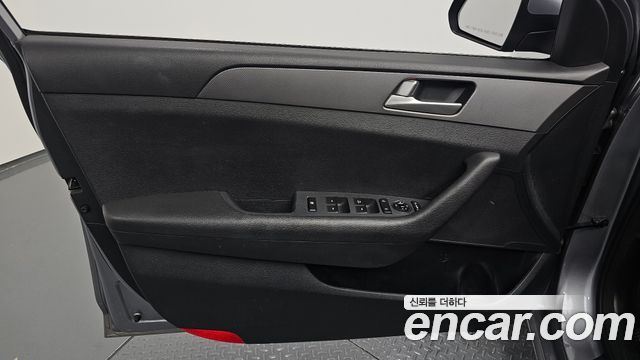 Hyundai Sonata (LF) LPI Modern 2015 — фото 24