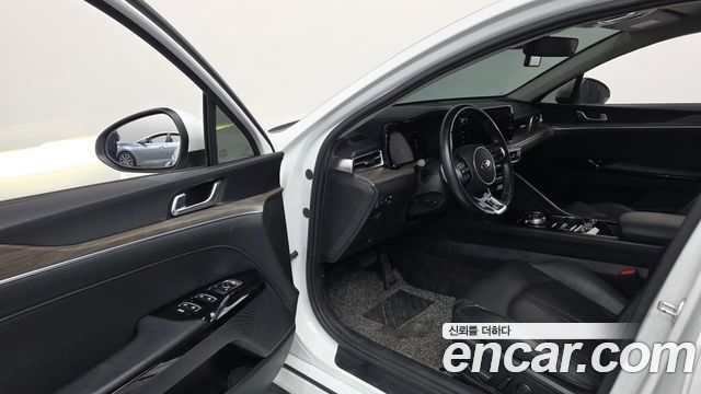 Kia K5 Hybrid (III) Noblesse 2020 — фото 10