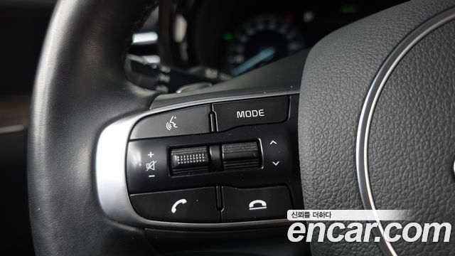 Kia K5 Hybrid (III) Noblesse 2020 — фото 16
