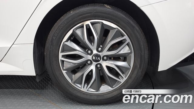 Kia K5 Hybrid (III) Noblesse 2020 — фото 21