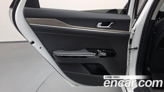 Kia K5 Hybrid (III) Noblesse 2020 — фото 25