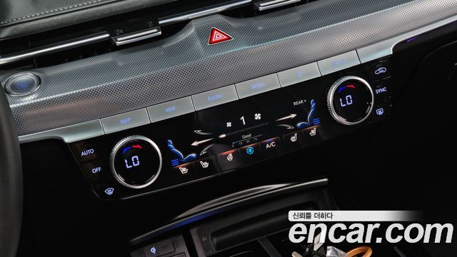 Genesis G80 (RG3) Gasoline 2.5 Turbo AWD 2021 — фото 31