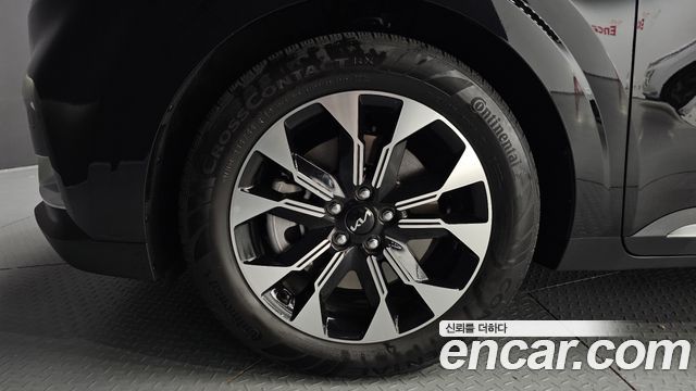 Kia Carnival (IV) Diesel 9-Seater Signature 2023 — фото 5