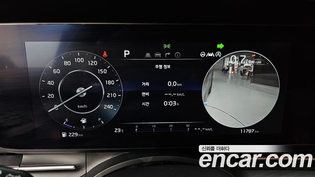 Kia Carnival (IV) Diesel 9-Seater Signature 2023 — фото 8