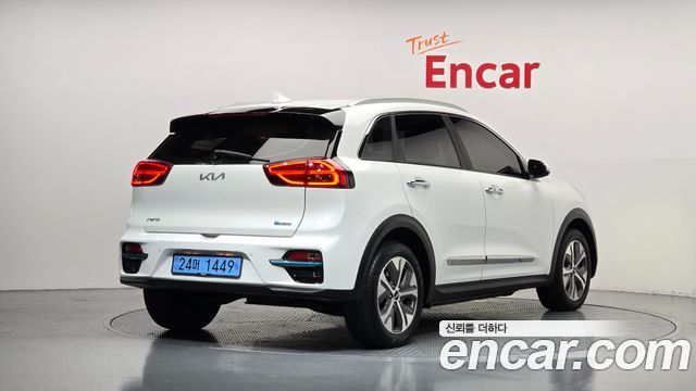 Kia Niro EV Prestige 2022 — фото 2