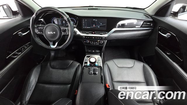 Kia Niro EV Prestige 2022 — фото 7