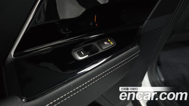 Kia Niro EV Prestige 2022 — фото 18