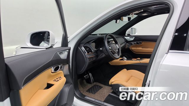 Volvo XC90 (II) B6 Ultimate Bright 2023 — фото 10