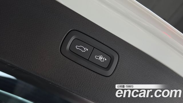 Volvo XC90 (II) B6 Ultimate Bright 2023 — фото 15