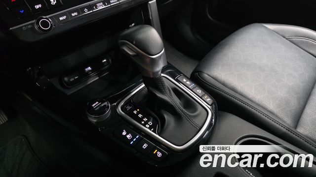 Kia Seltos Gasoline 1.6 Turbo 2WD Prestige 2023 — фото 9