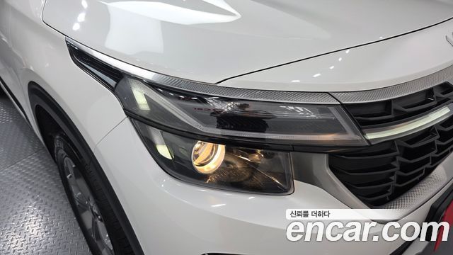 Kia Seltos Gasoline 1.6 Turbo 2WD Prestige 2023 — фото 22