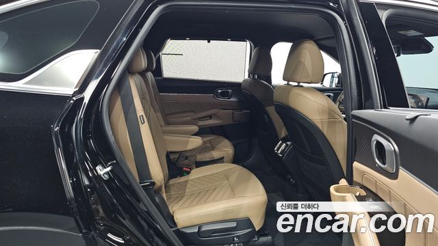 Kia Sorento (IV) Gasoline 2.5T 2WD Signature 2024 — фото 11