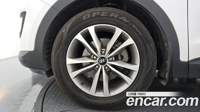 Hyundai Santa Fe (DM) Diesel(e-VGT) 2.0 4WD Premium 2015 — фото 5