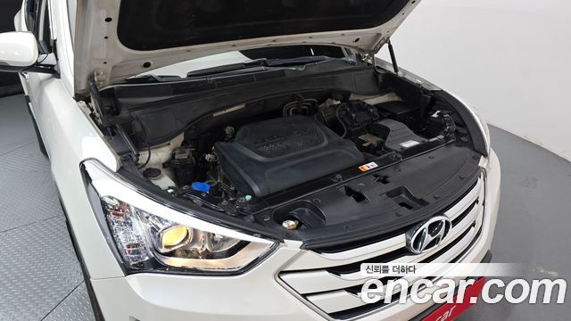 Hyundai Santa Fe (DM) Diesel(e-VGT) 2.0 4WD Premium 2015 — фото 6