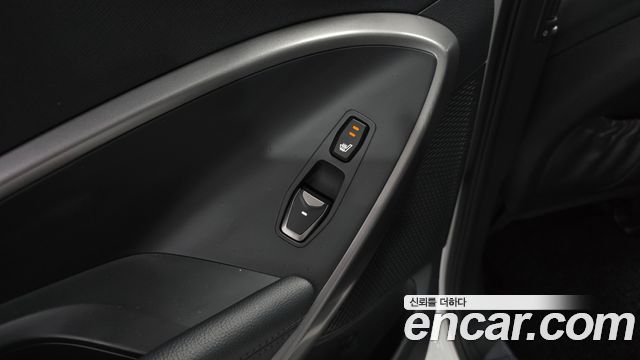 Hyundai Santa Fe (DM) Diesel(e-VGT) 2.0 4WD Premium 2015 — фото 19