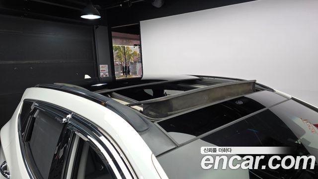 Hyundai Santa Fe (DM) Diesel(e-VGT) 2.0 4WD Premium 2015 — фото 21
