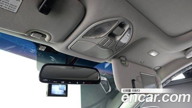 Hyundai Santa Fe (DM) Diesel(e-VGT) 2.0 4WD Premium 2015 — фото 23