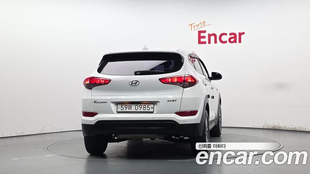 Hyundai Tucson Diesel 1.7 2WD Style 2016 — фото 4
