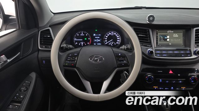 Hyundai Tucson Diesel 1.7 2WD Style 2016 — фото 14