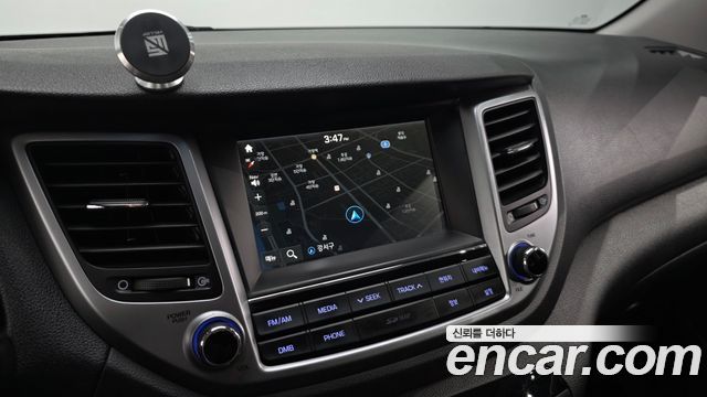 Hyundai Tucson Diesel 1.7 2WD Style 2016 — фото 15