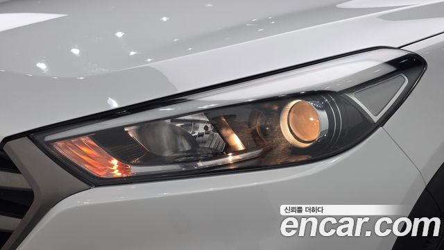 Hyundai Tucson Diesel 1.7 2WD Style 2016 — фото 22