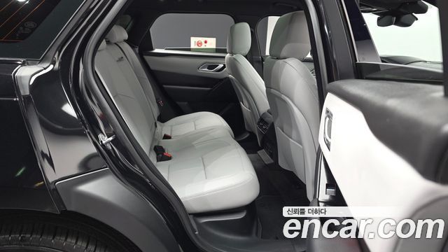 Land Rover Range Rover Velar 2.0 P400E Dynamic SE 2026 — фото 12