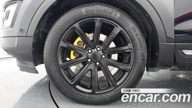 Ford Explorer 2.3 Limited 4WD 5th 2016 — фото 5