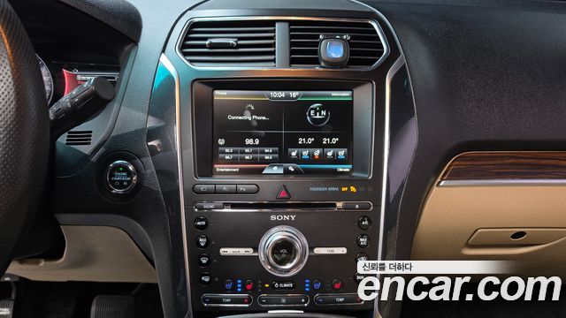 Ford Explorer 2.3 Limited 4WD 5th 2016 — фото 12
