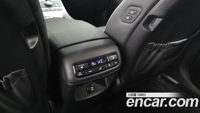 Hyundai Palisade Diesel 2.2 2WD Le Blanc 2024 — фото 19