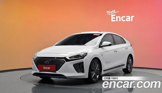 Hyundai Ioniq Hybrid Q