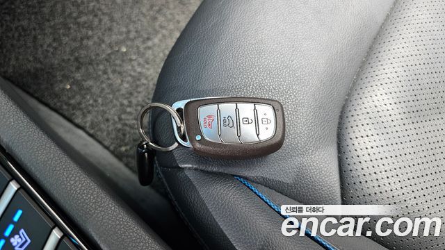 Hyundai Ioniq Hybrid Q 2016 — фото 34
