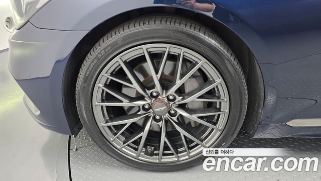 Genesis G80 3.3 GDI AWD Prestige 2018 — фото 5