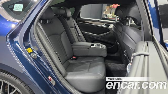 Genesis G80 3.3 GDI AWD Prestige 2018 — фото 12