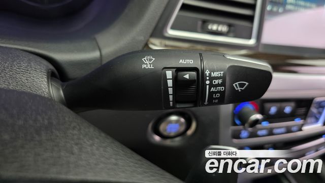 Genesis G80 3.3 GDI AWD Prestige 2018 — фото 18