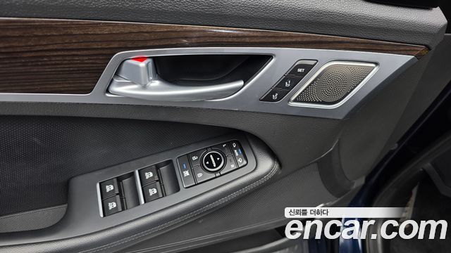 Genesis G80 3.3 GDI AWD Prestige 2018 — фото 30
