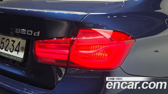 BMW 3 Series (F30) 320d xDrive 2018 — фото 29