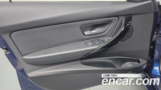 BMW 3 Series (F30) 320d xDrive 2018 — фото 30