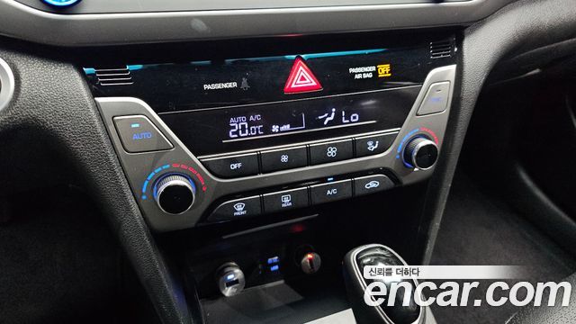 Hyundai Avante (AD) 1.6 GDI Smart 2017 — фото 19
