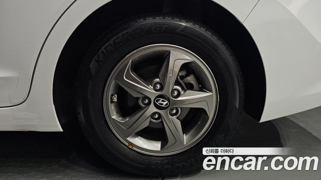 Hyundai Avante (AD) 1.6 GDI Smart 2017 — фото 21