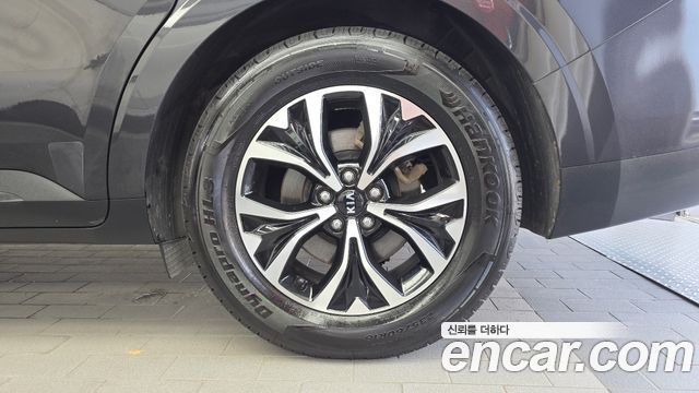 Kia Carnival (IV) Diesel 9-Seater Prestige 2021 — фото 21