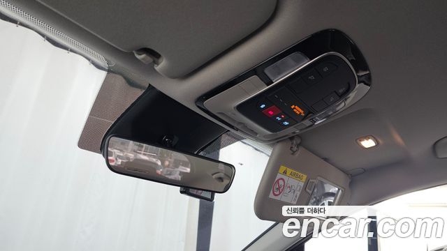 Hyundai Santa Fe Diesel 2.2 2WD Premium Choice 2021 — фото 17