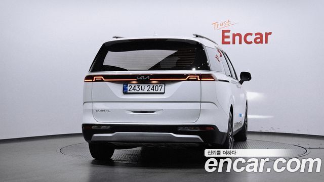 Kia Carnival (IV) Diesel 9-Seater Prestige 2023 — фото 4