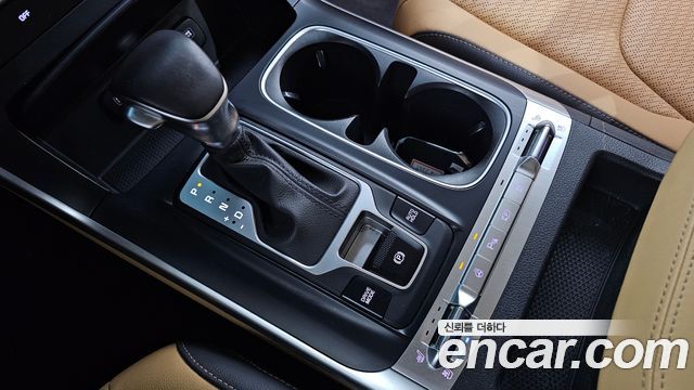 Kia Carnival (IV) Diesel 9-Seater Prestige 2023 — фото 9
