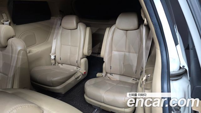 Kia Carnival 9-Seater Noblesse Special 2020 — фото 13