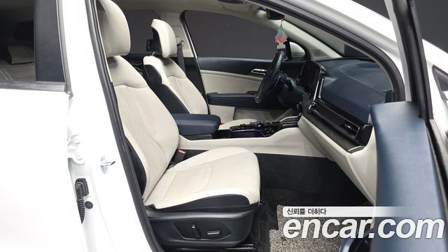 Kia Sportage (V) Gasoline 1.6 Turbo 2WD Signature 2024 — фото 11