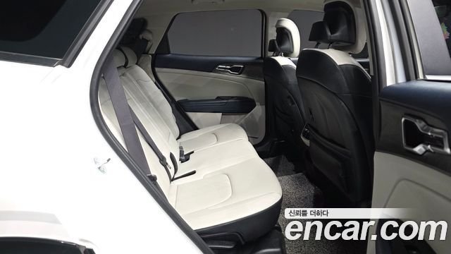 Kia Sportage (V) Gasoline 1.6 Turbo 2WD Signature 2024 — фото 12
