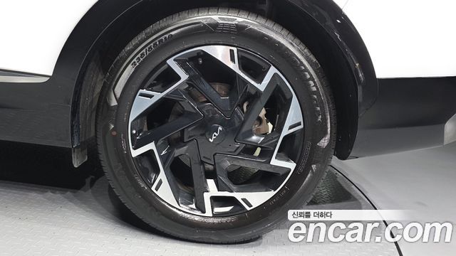 Kia Sportage (V) Gasoline 1.6 Turbo 2WD Signature 2024 — фото 21