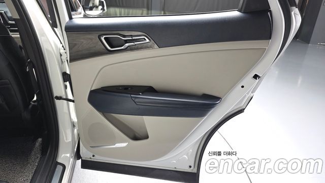 Kia Sportage (V) Gasoline 1.6 Turbo 2WD Signature 2024 — фото 25