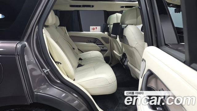 Land Rover Range Rover (V) P550E AB 2025 — фото 12